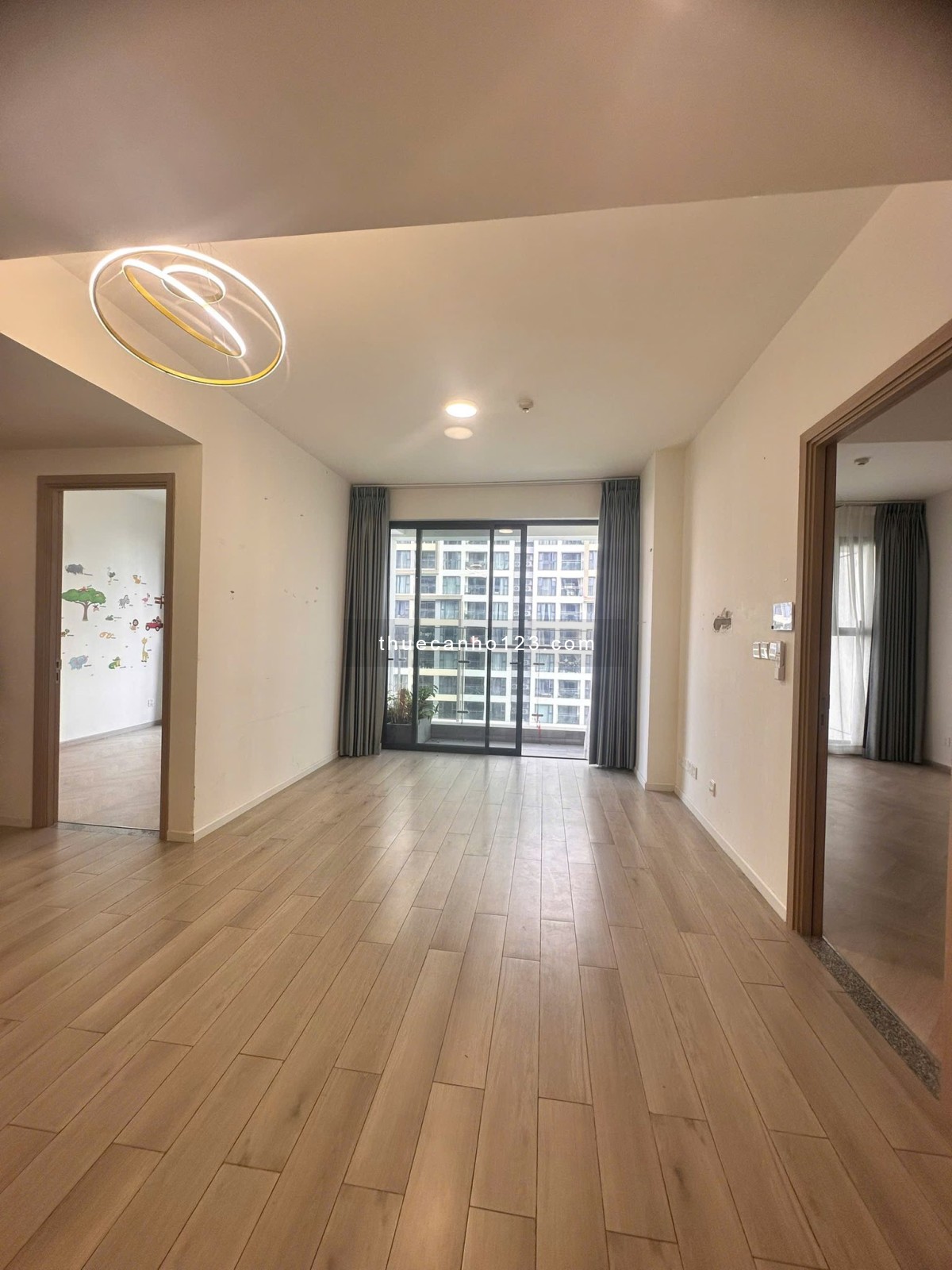Cho thuê căn hộ 2PN Lumiere – Vinhomes Q9 (Tháp A, tầng 9)