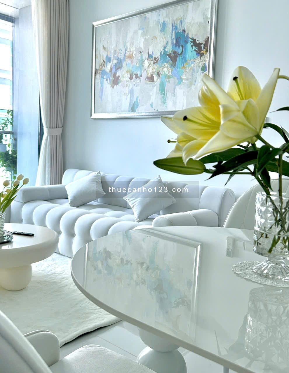 Cho thuê căn hộ 1 phòng ngủ view sông cực đẹp, giá chỉ 25 triệu, nội thất đầy đủ, tại Sunwah Pearl