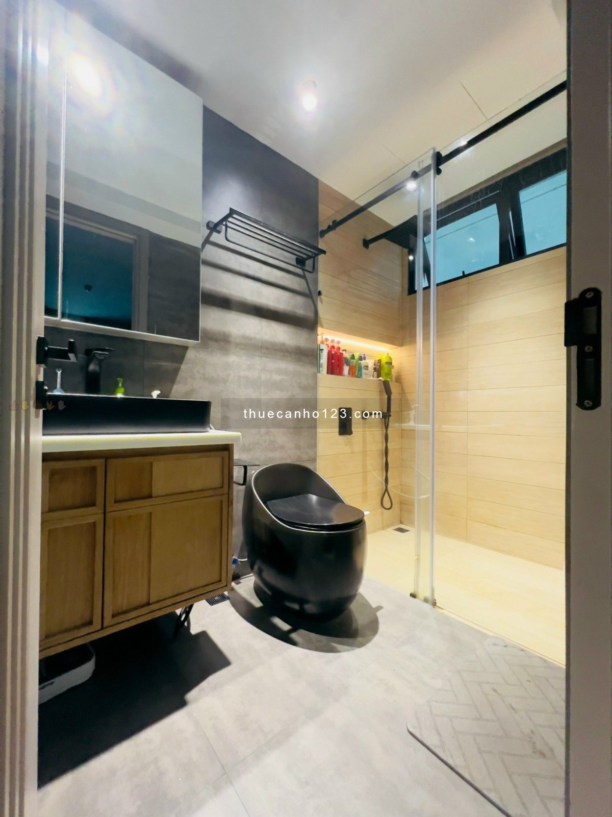 Căn hộ 2 phòng ngủ tại Feliz En Vista – full nội thất, giá tốt 27 triệu