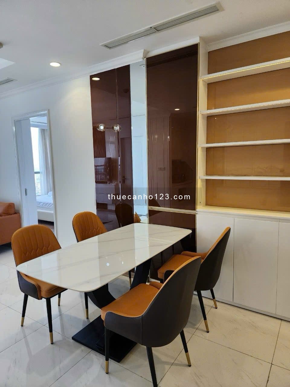 Cho thuê 3PN Landmark 2 – View Landmark 81 | Vinhomes Central Park