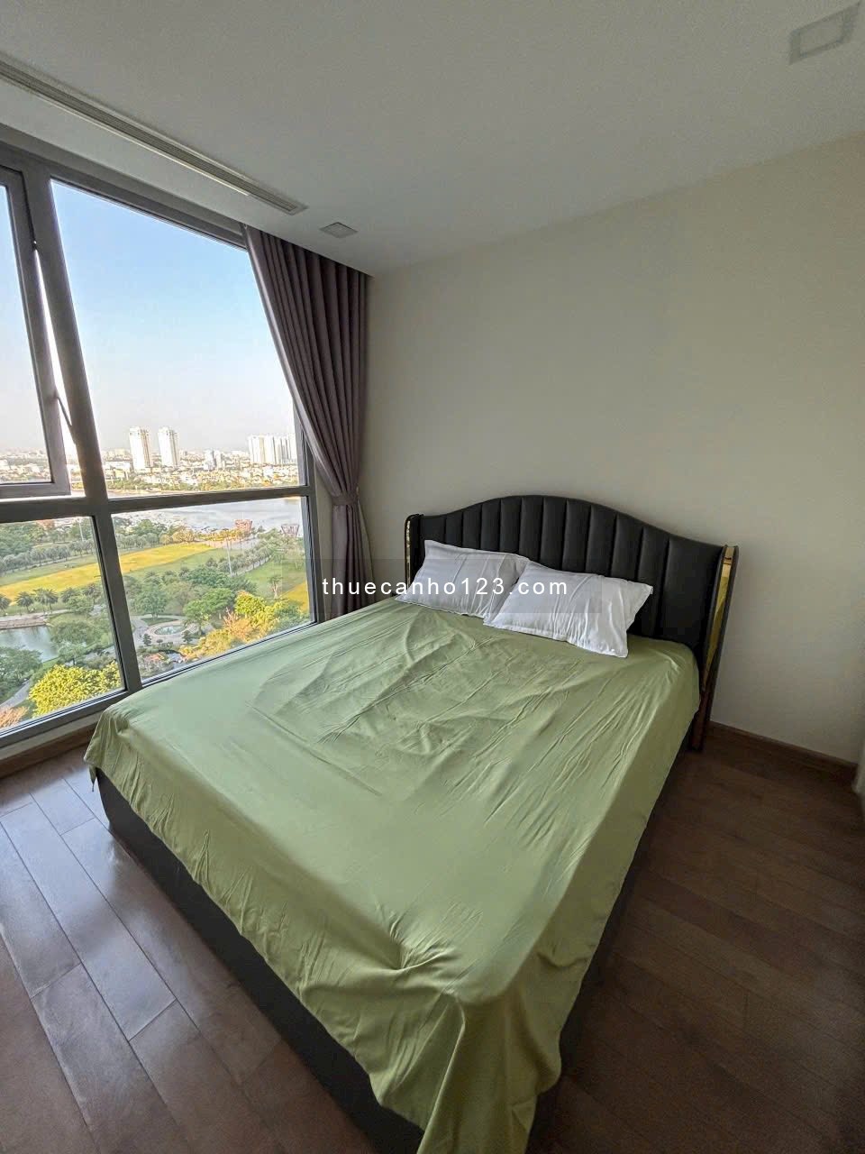 Vinhomes Central Park – Cho thuê 4PN tòa P2 | View sông & công viên trực diện