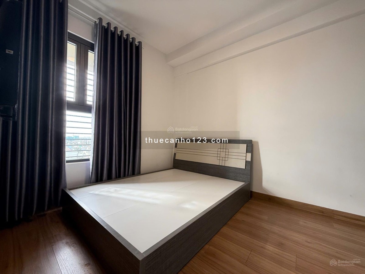 Cho thuê Saigon Asiana căn 2PN 2WC full nội thất.