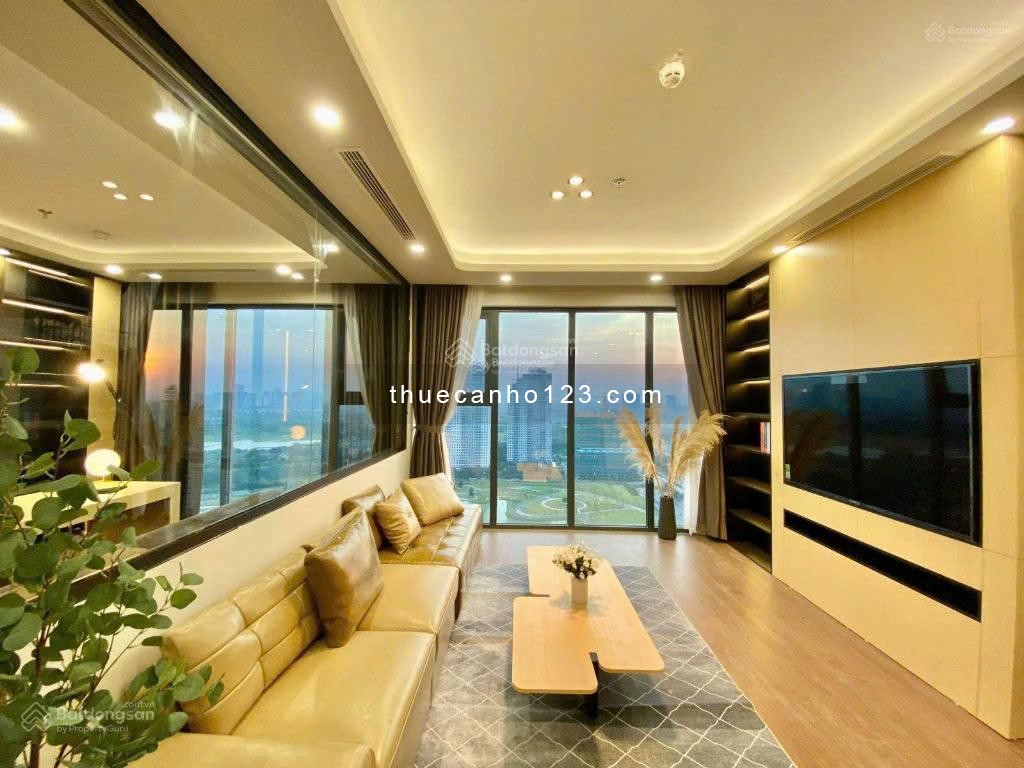 Cho thuê căn hộ cao cấp Vinhomes West Point, 3 phòng ngủ, nội thất cao cấp, giá 23 tr/th vào ở ngay