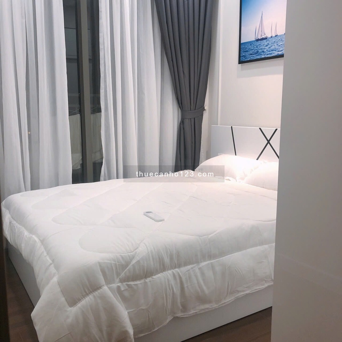 Độc quyền - Căn 2PN full nội thất tại The Sun Avenue Q2