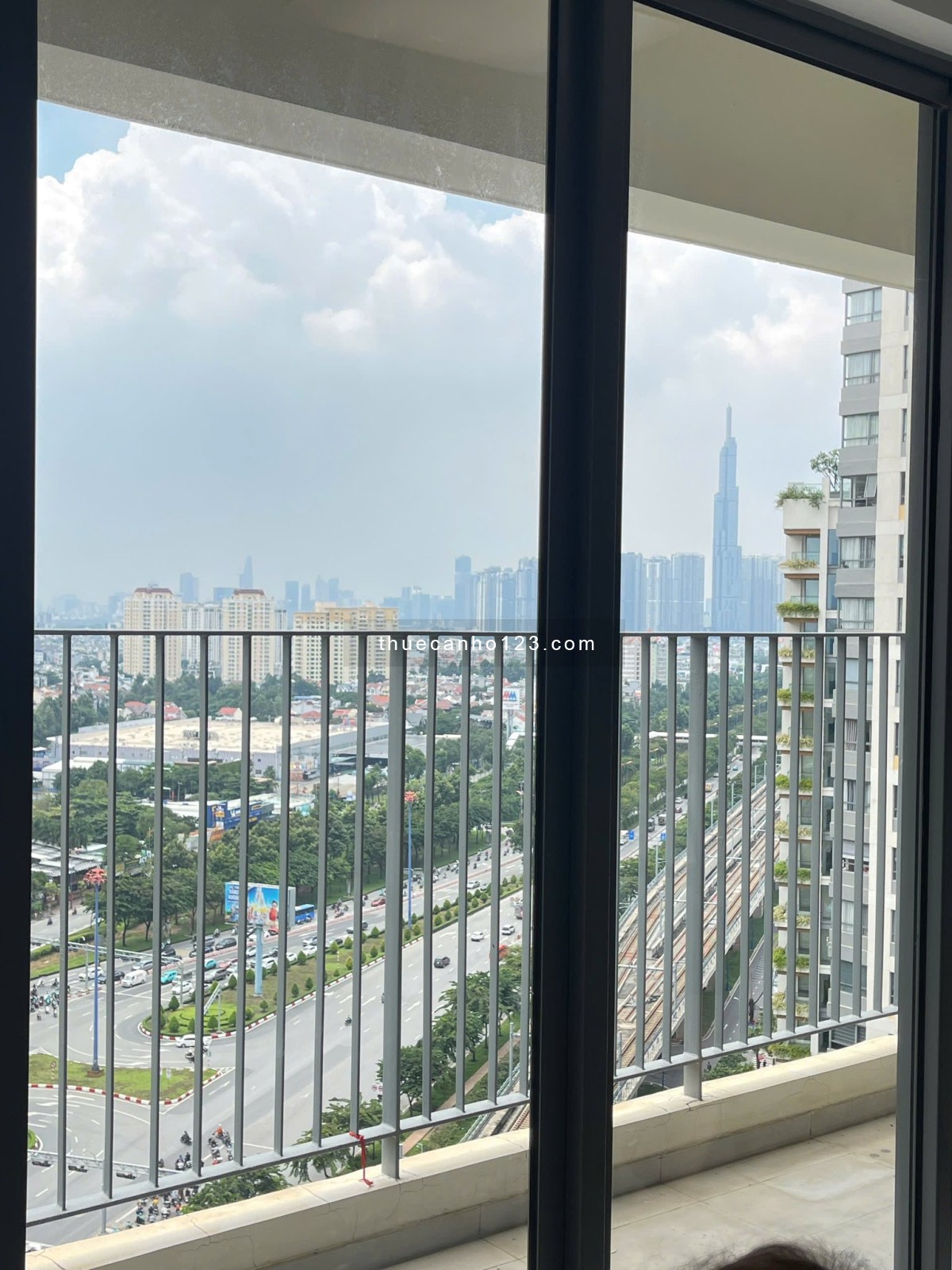 3PN cho thuê - tại Masteri An Phú - View city - thoáng mát