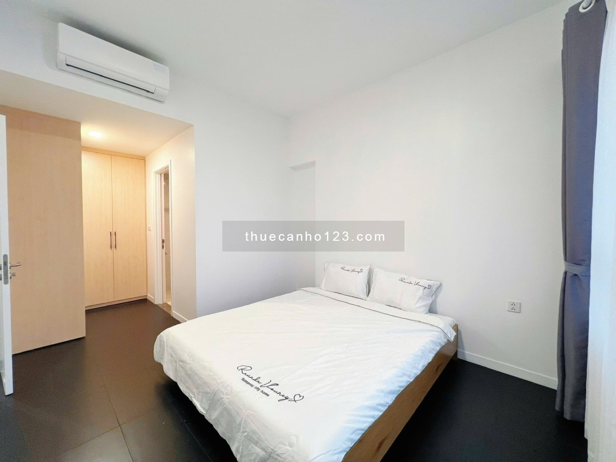 Cho thuê căn hộ 3PN – Masteri An Phú - Full nội thất mới, view Landmark cực đẹp