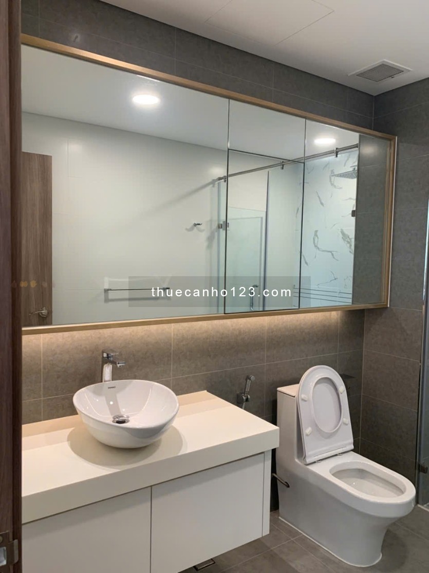 Cho thuê 2PN2WC Sunwal Pearl tầng cao thoáng mát