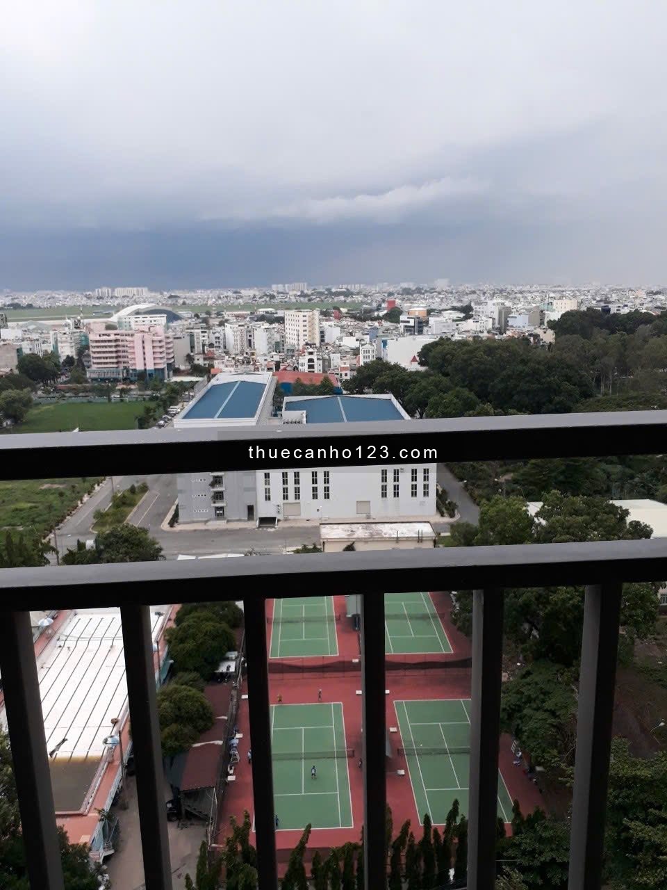 Cho thuê căn hộ 2PN 3PN tại Chung cư Golden mansion