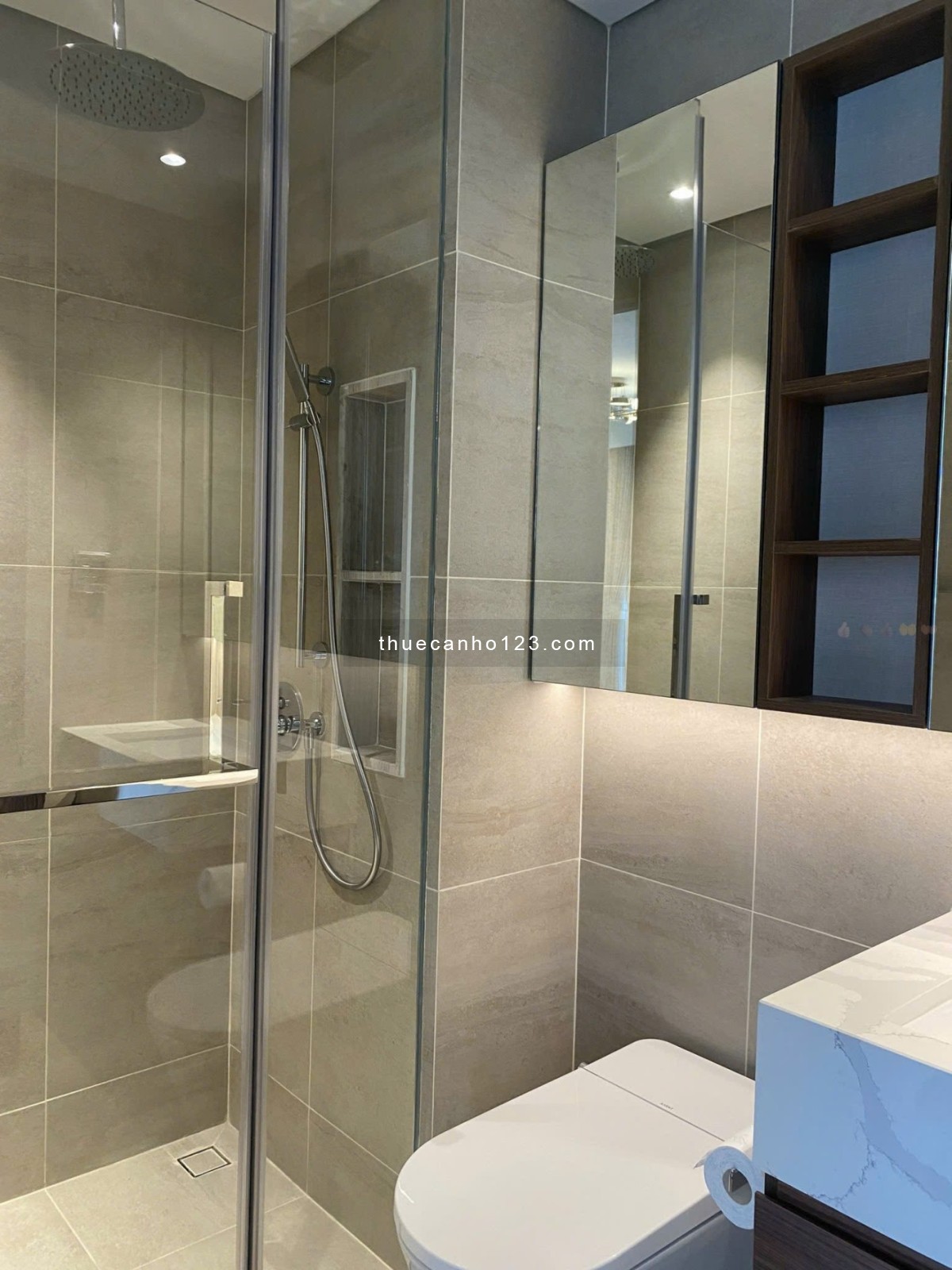 Cho thuê căn hộ cao cấp The Crest Metropole view đẹp - Tầng cao - 2PN 83m2 - 45 triệu/tháng