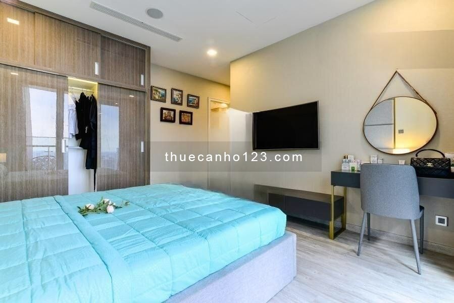 Cho thuê căn 3PN thiết kế sang trọng - Nội thất cao cấp, view sông Bitexco cực đẹp Vinhomes Ba Son