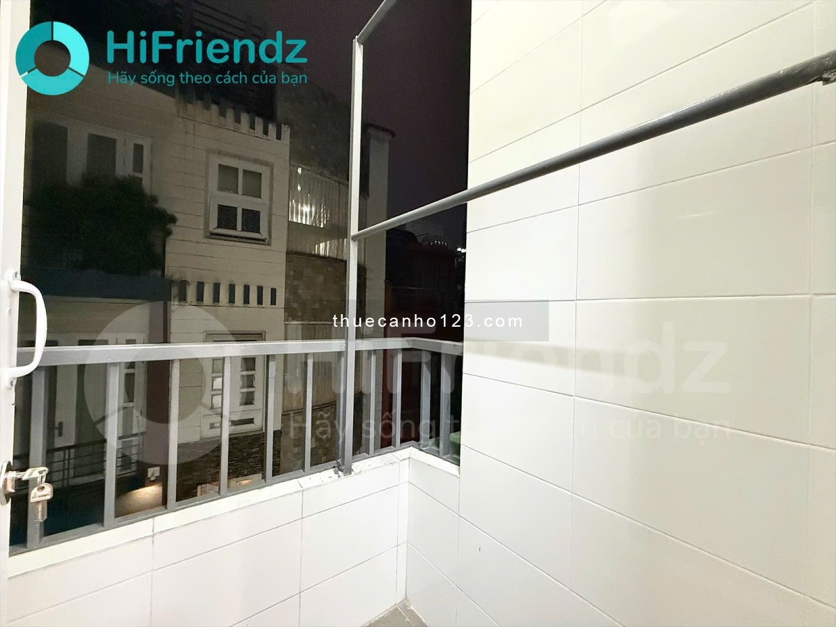 Cho thuê căn hộ có gác ban công, máy giặt riêng ngay Phan Xích Long gần ngã tư Phú Nhuận, Trường Sa