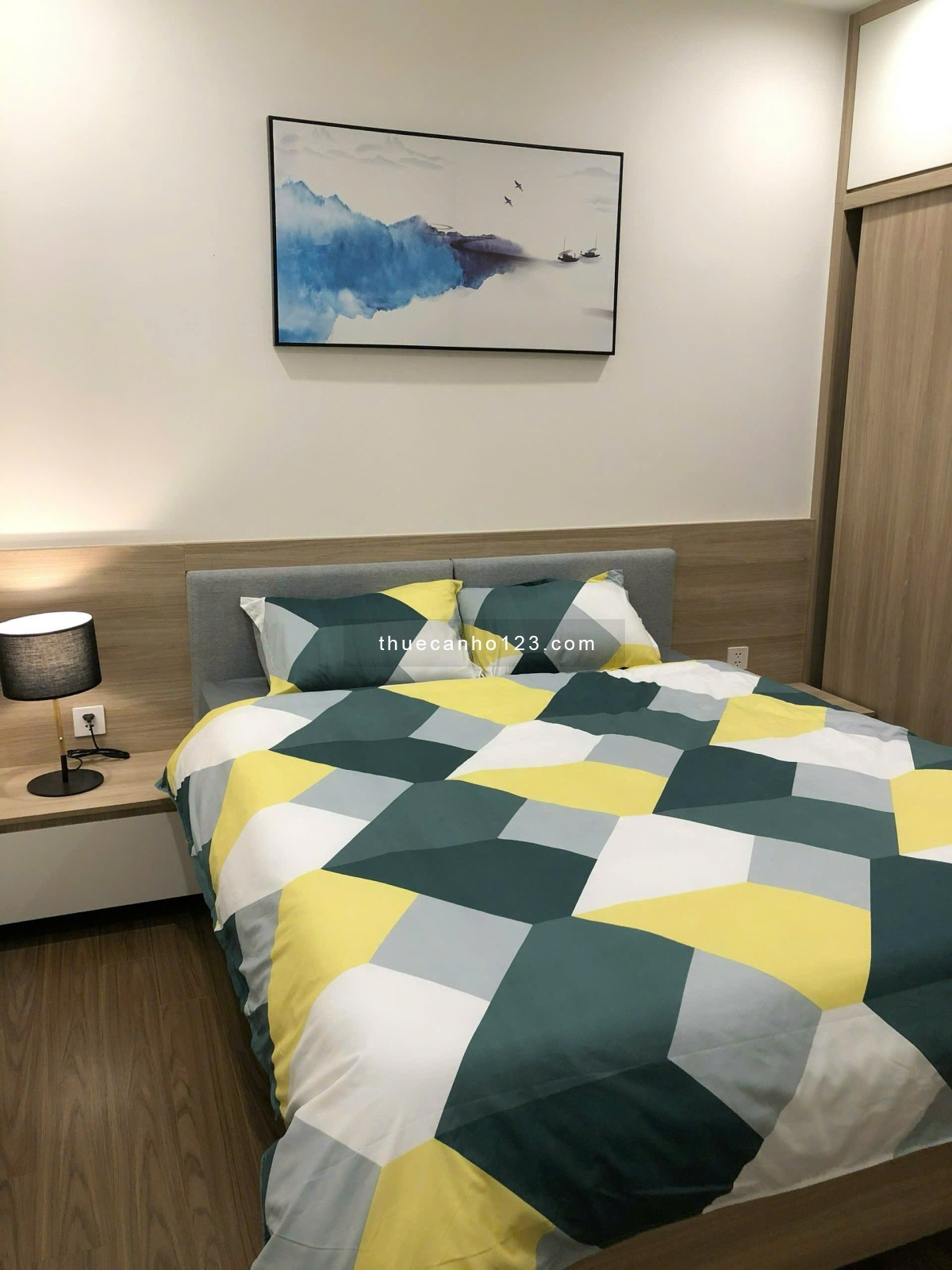 Tôi cần cho thuê căn 2N có nội thất Vinhomes Westpoint 70m2 vào ngay Có TL. Lh : 0385418696