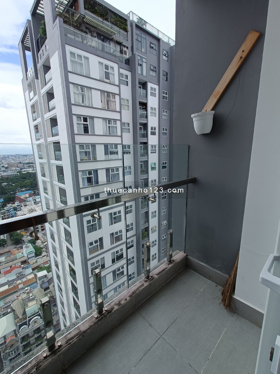 Căn hộ Xi Grand Court view Quận 1 - 3PN 2WC - 21 TRIỆU