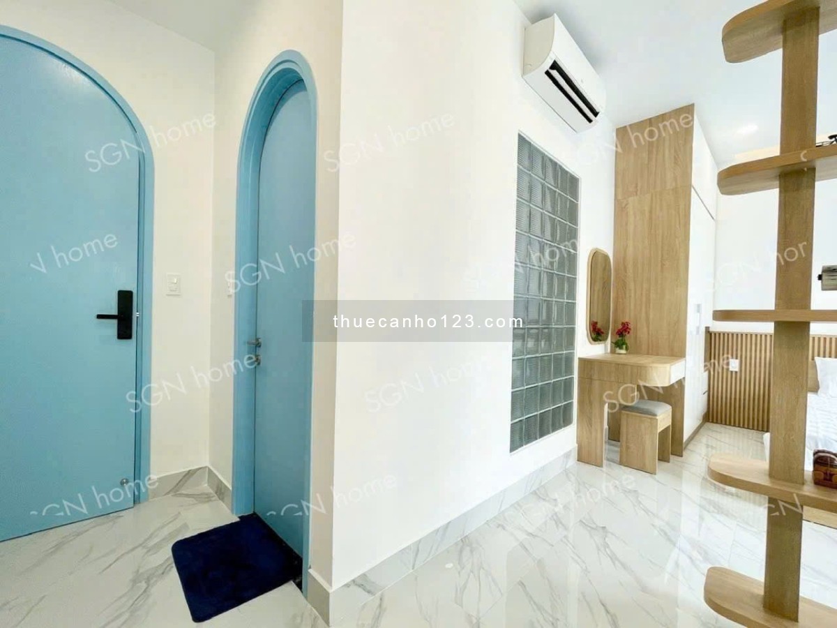 Cho Thuê Studio 30m2 Tách Bếp Ban Công Siêu Thoáng Gần Sân Bay, Tân Bình
