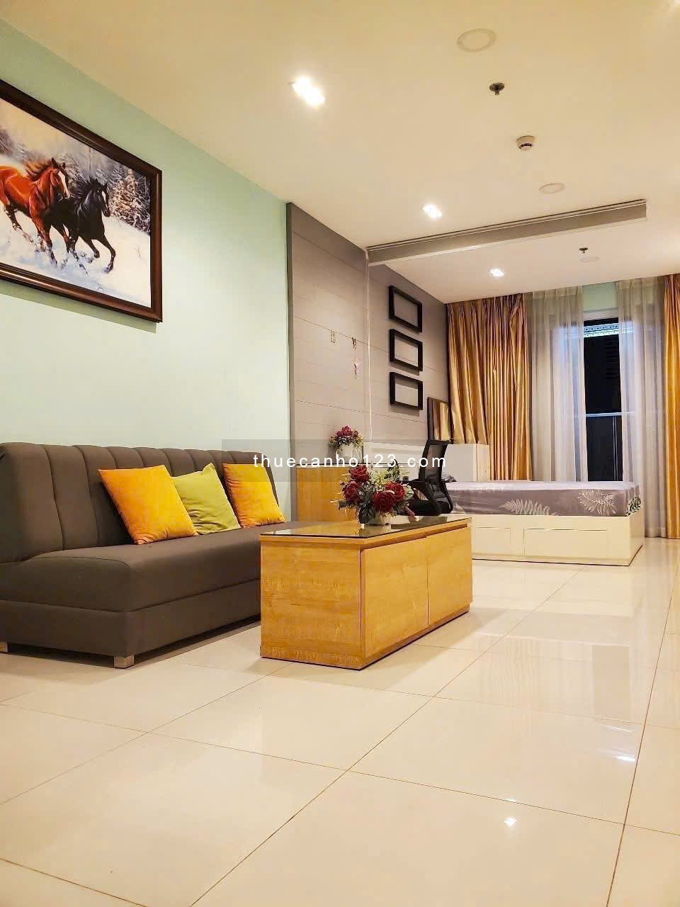 C/c Sky Center, Phổ Quang, P2, TB: 1p ngủ, NT, dang Offictel, 11tr5/th.