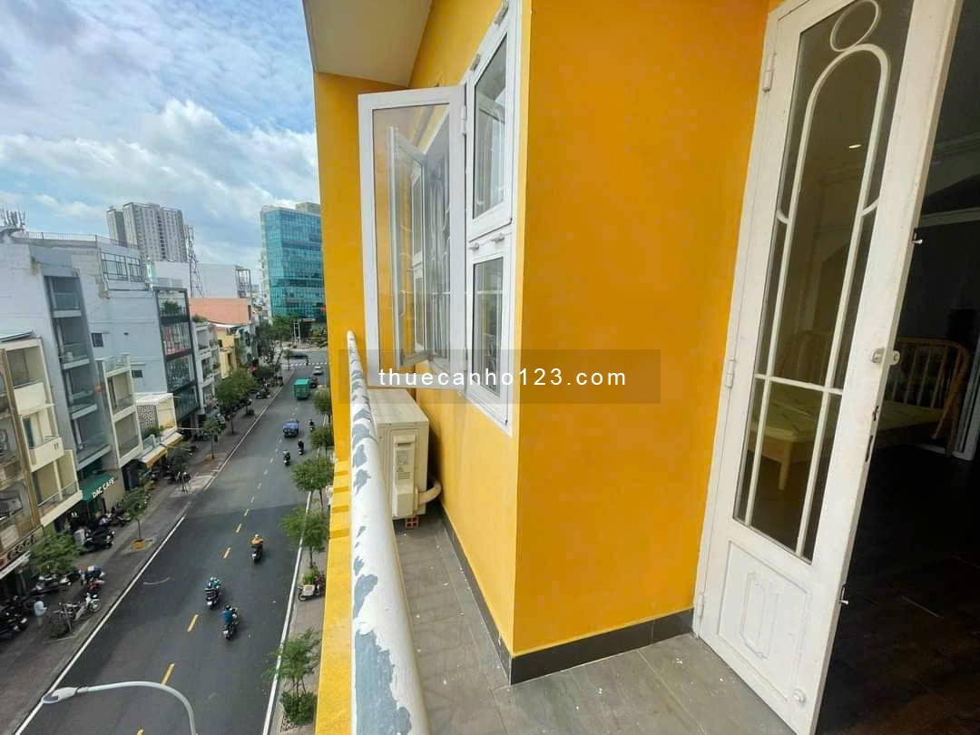 Cho thuê căn 1PN ban công Q4, gần Đh Luật, Đh Nguyễn Tất Thành, cầu Khánh Hội, cầu Tân Thuận,…