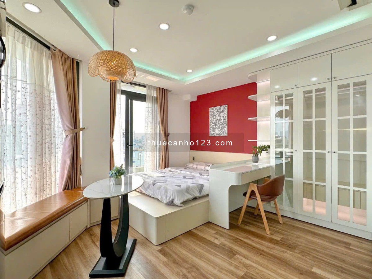 Cho thuê chdv 40m2 full nội thất có ban công ở Nơ Trang Long Q. Bình Thạnh