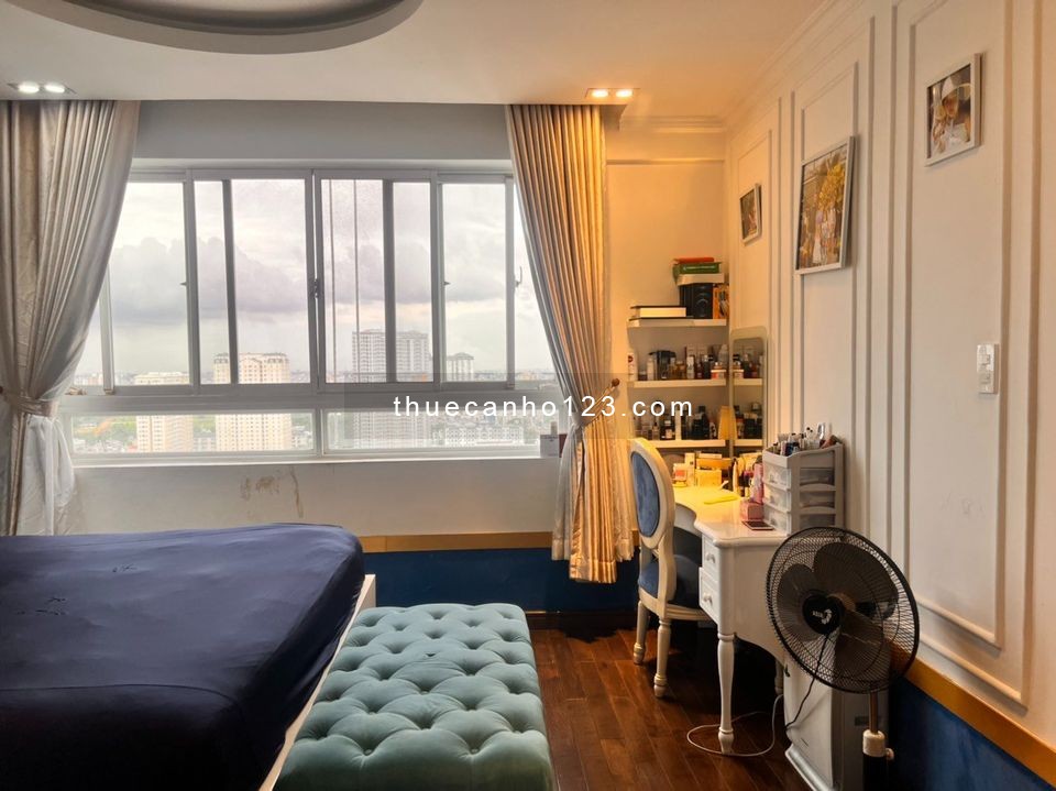 Căn hộ cao cấp HÙNG VƯƠNG PLAZA - 20 Triệu - 3pn 3wc -