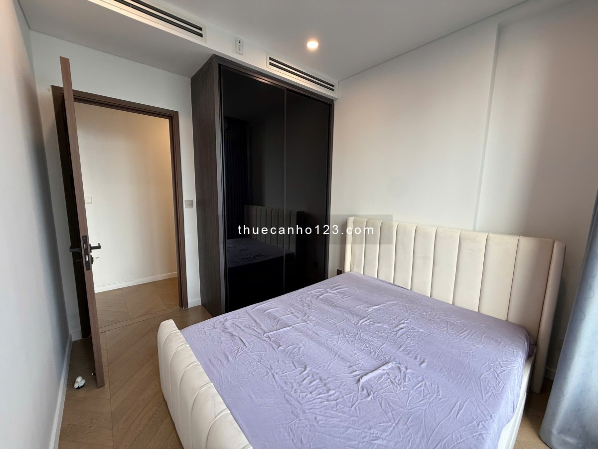 Trống sẵn Căn hộ 2 phòng ngủ 77m2, Nội thất cơ bản, tại Lumiere Riverside