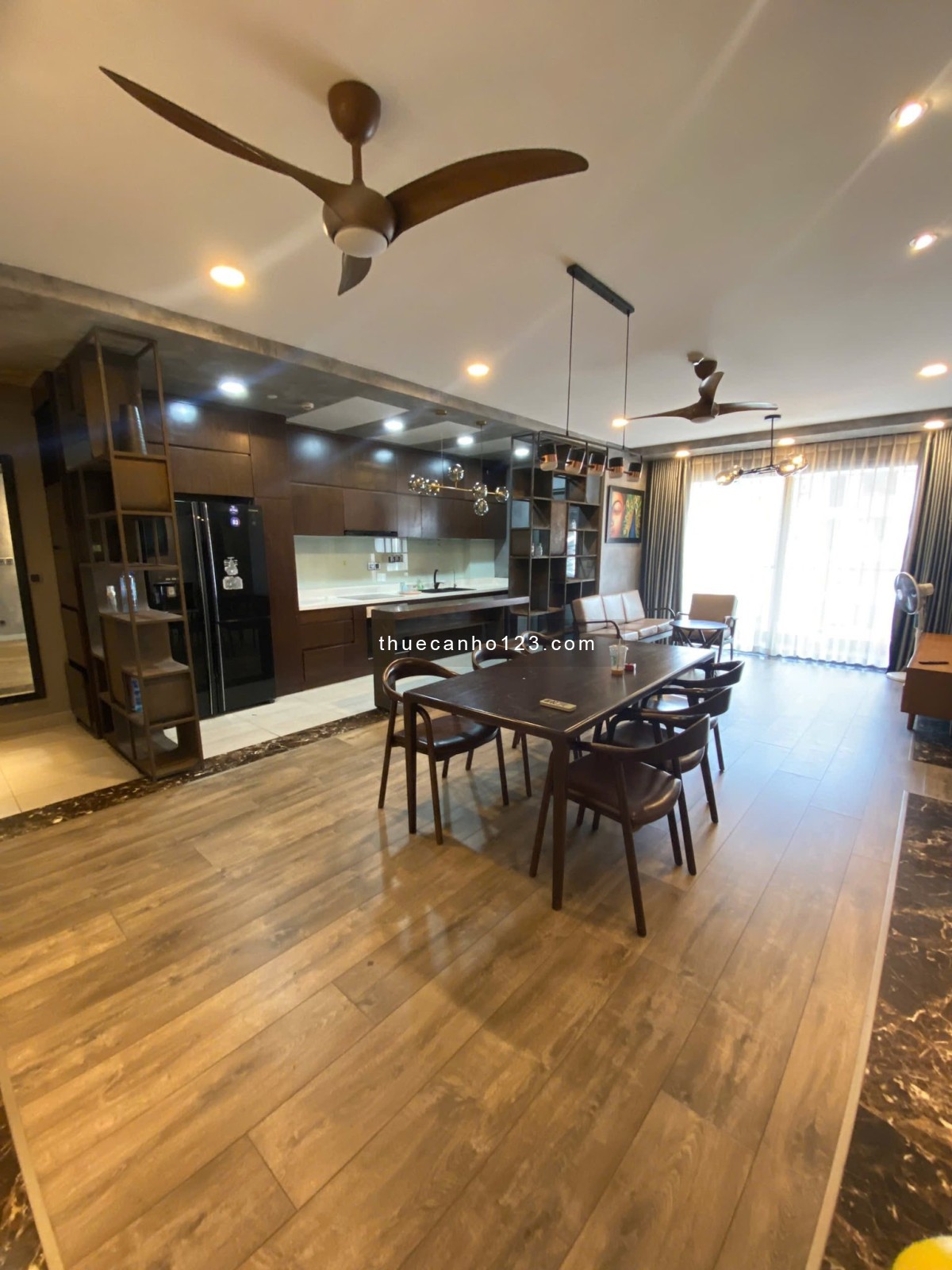 Giá Sốc 2x Triệu – Căn Hộ The Gold View Q4 | Nhà Đẹp, Full Nội Thất