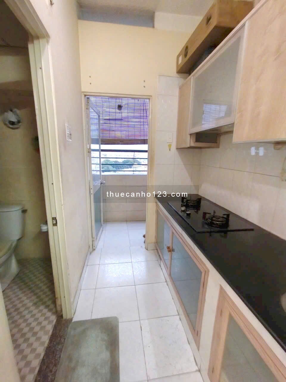 Cho thuê căn hộ chung cư Thái An, view sân bay