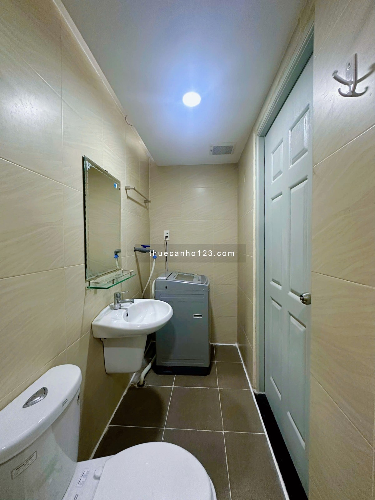 Cho thuê Căn hộ Ban Công Studio Q12 Ngay Phan Văn Hớn, Cầu Tham Lương, Ga Metro Gần Aeon Tân Phú