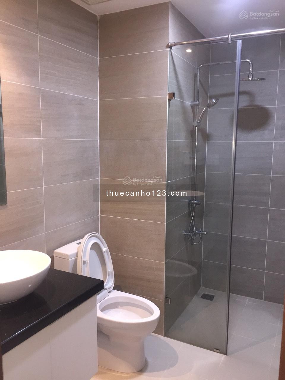 Cho thuê căn hộ chung cư Tản Đà Court 74m2, 2PN View đẹp, thoáng mát - Ảnh 5