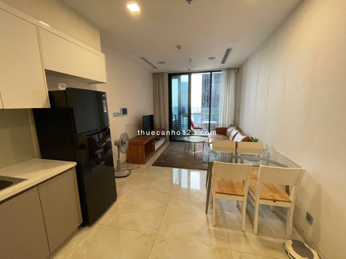 Cho thuê căn hộ 1PN Full nội thất tầng cao tại Vinhomes Golden River Ba Son