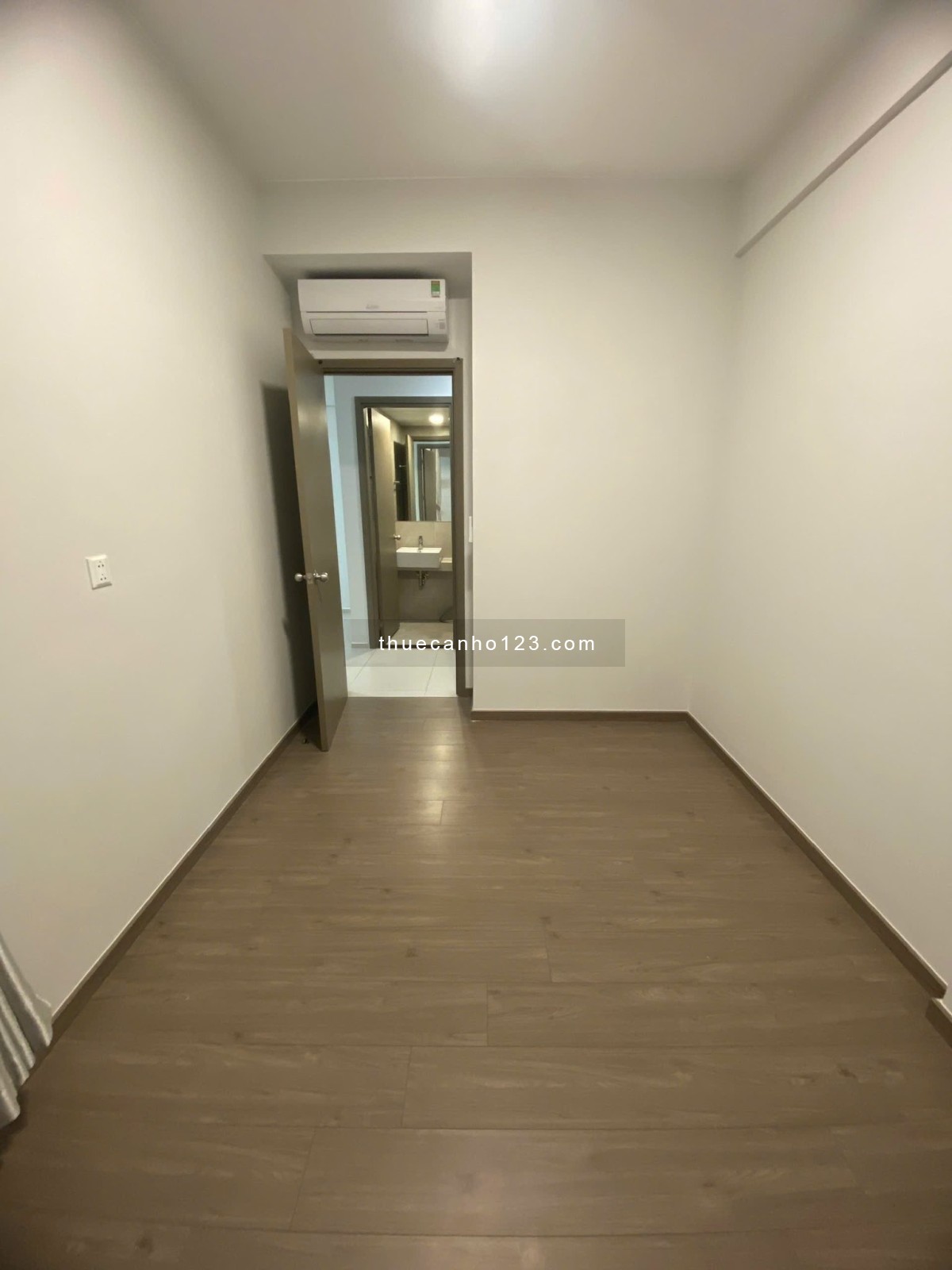 Westgate Bình Chánh – Căn hộ 2PN, nhà trống sẵn máy lạnh, giá chỉ 7 triệu/tháng