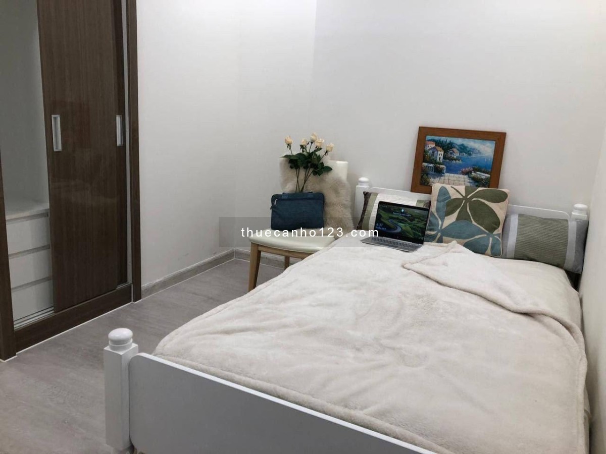 Cho thuê căn hộ 2 phòng ngủ, view sông – Bitexco cực đẹp