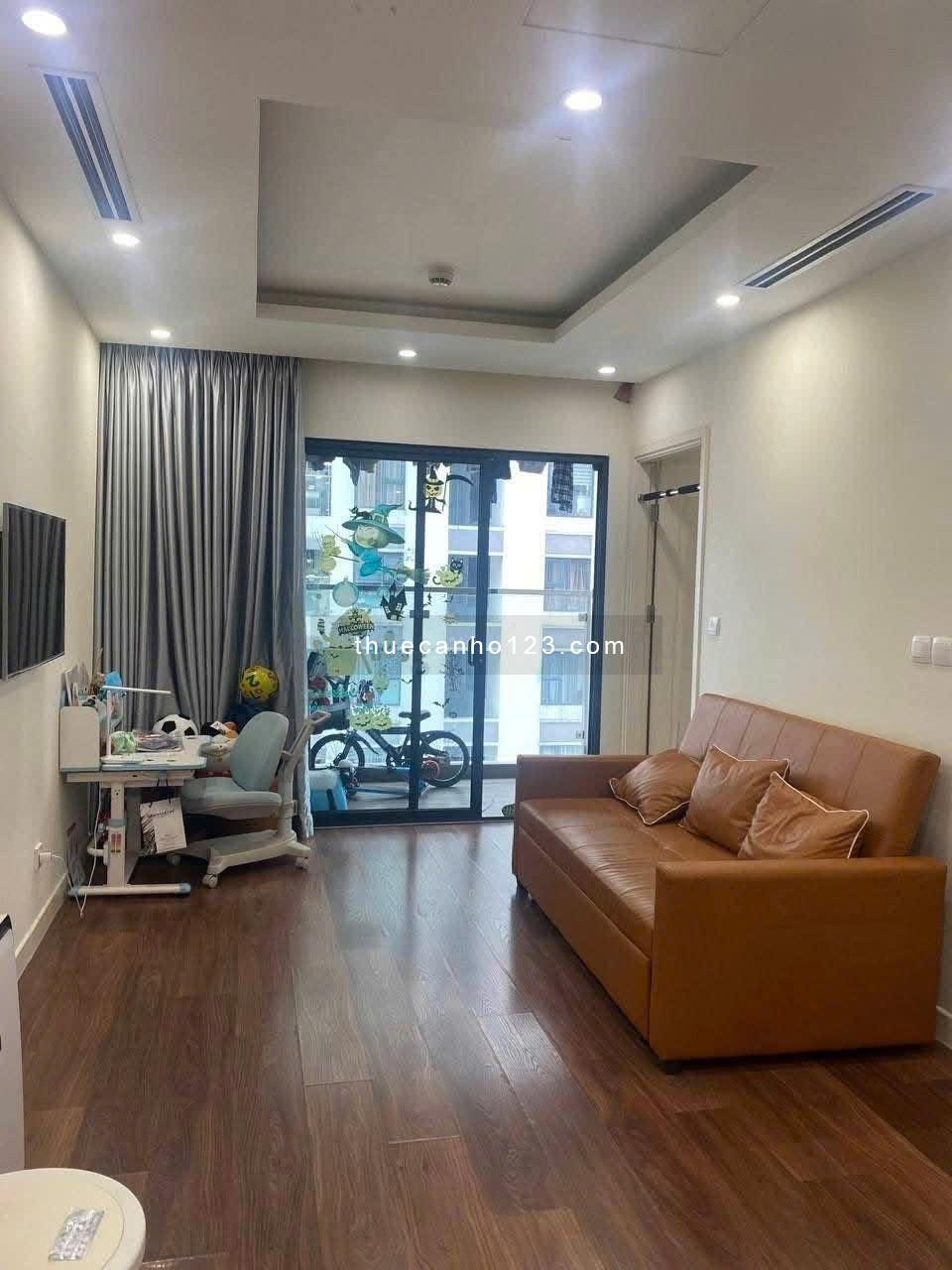 Chung cư Ruby Garden, Nguyễn Sỹ Sách, P15, TB, 57m2, 1PN, 2WC, 8tr/th.