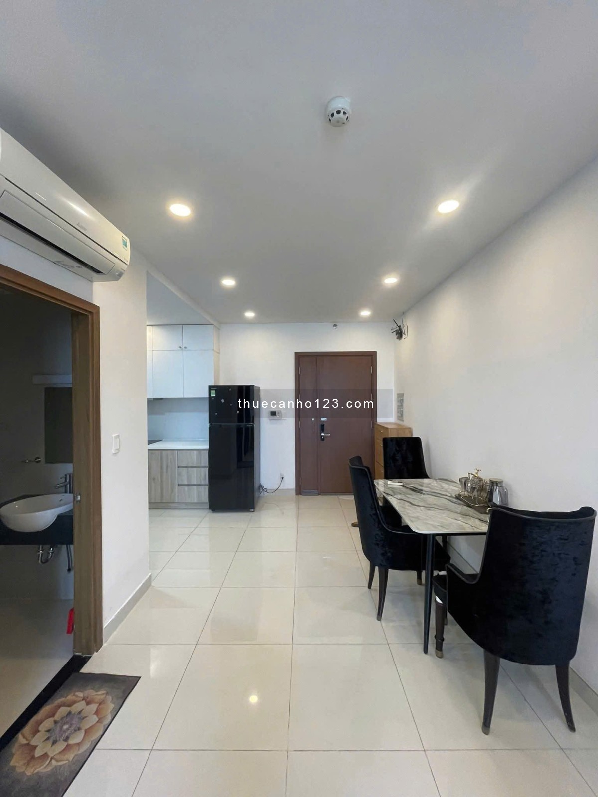 Cho thuê chung cư ruby Garden ngay bigC Trường Chinh 1Pn, Full nội thất giá 8tr/th.