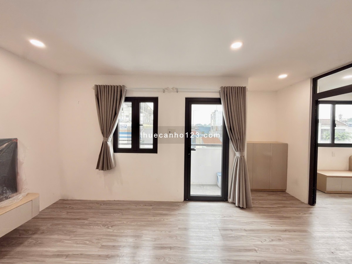 Studio căn hộ mini tách bếp Gần Chợ Hoàng Hoa Thám & Siêu Thị, Full Tiện Nghi quận Tân Bình