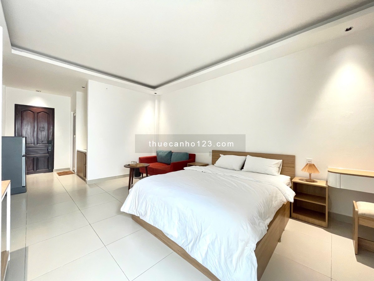 Căn hộ cao cấp 45m2 balcony máy giặt riêng ngay công viên Lê Văn Tám chợ Tân Định HMC Tower