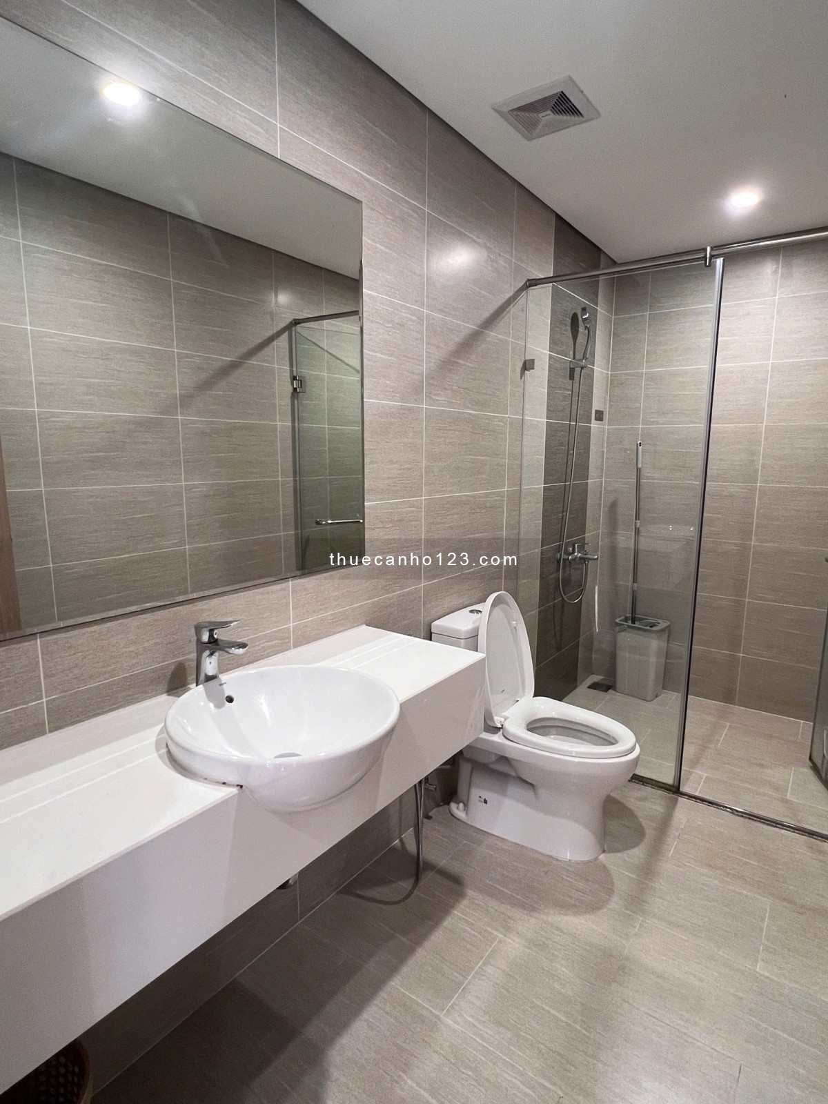 Cho thuê căn hộ S10.03 – Vinhomes Grand Park Q9