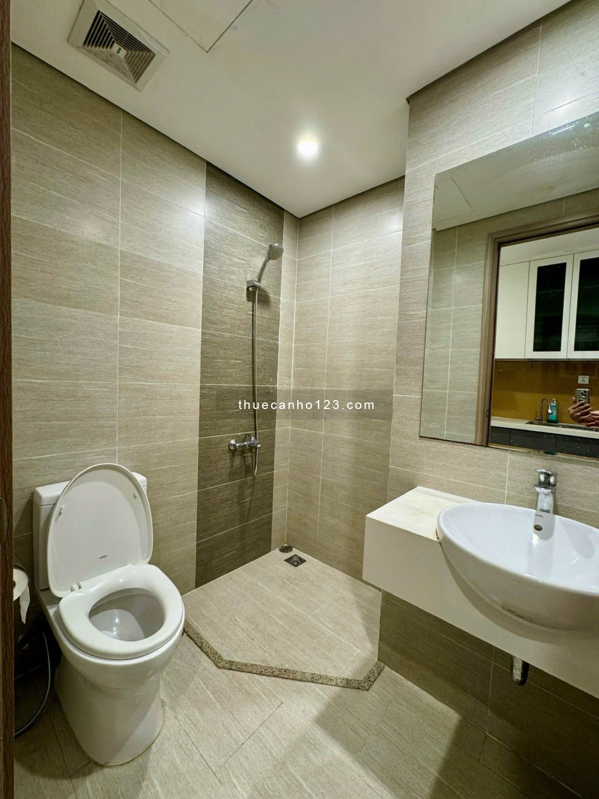 Cho thuê căn hộ Studio S203 full NT tại Vinhomes Grand Park