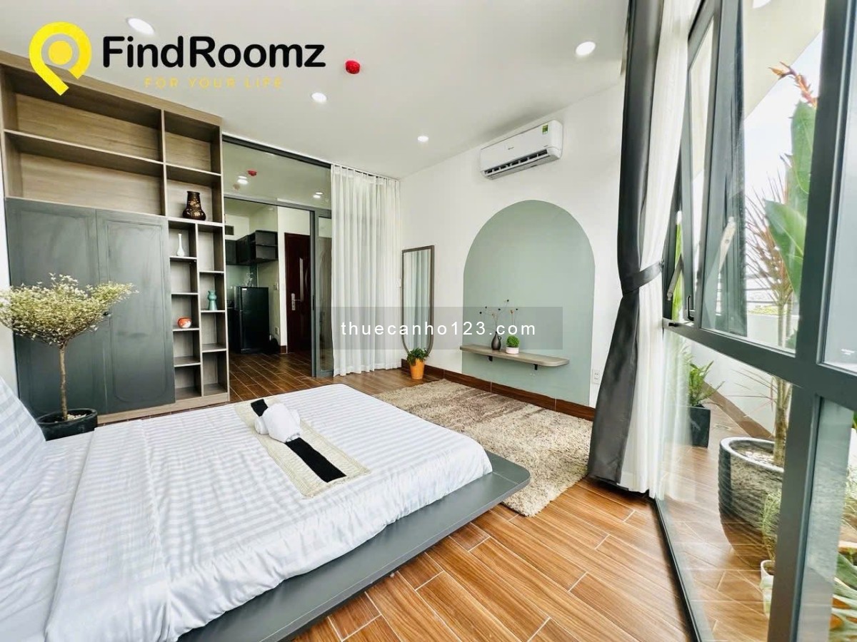 Cho thuê căn hộ giá cực tốt – Ban công lớn – Tách bếp