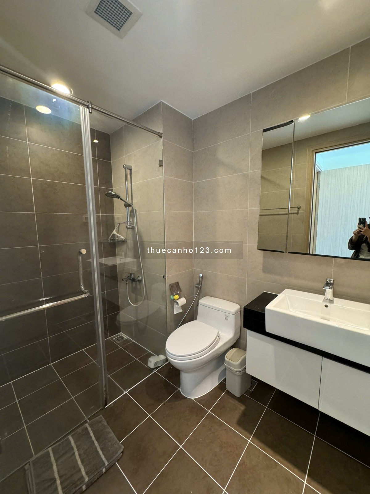 Căn hộ chung cư Xi Grand Court 2PN 70m2 quận 10, full nội thất mới 100%