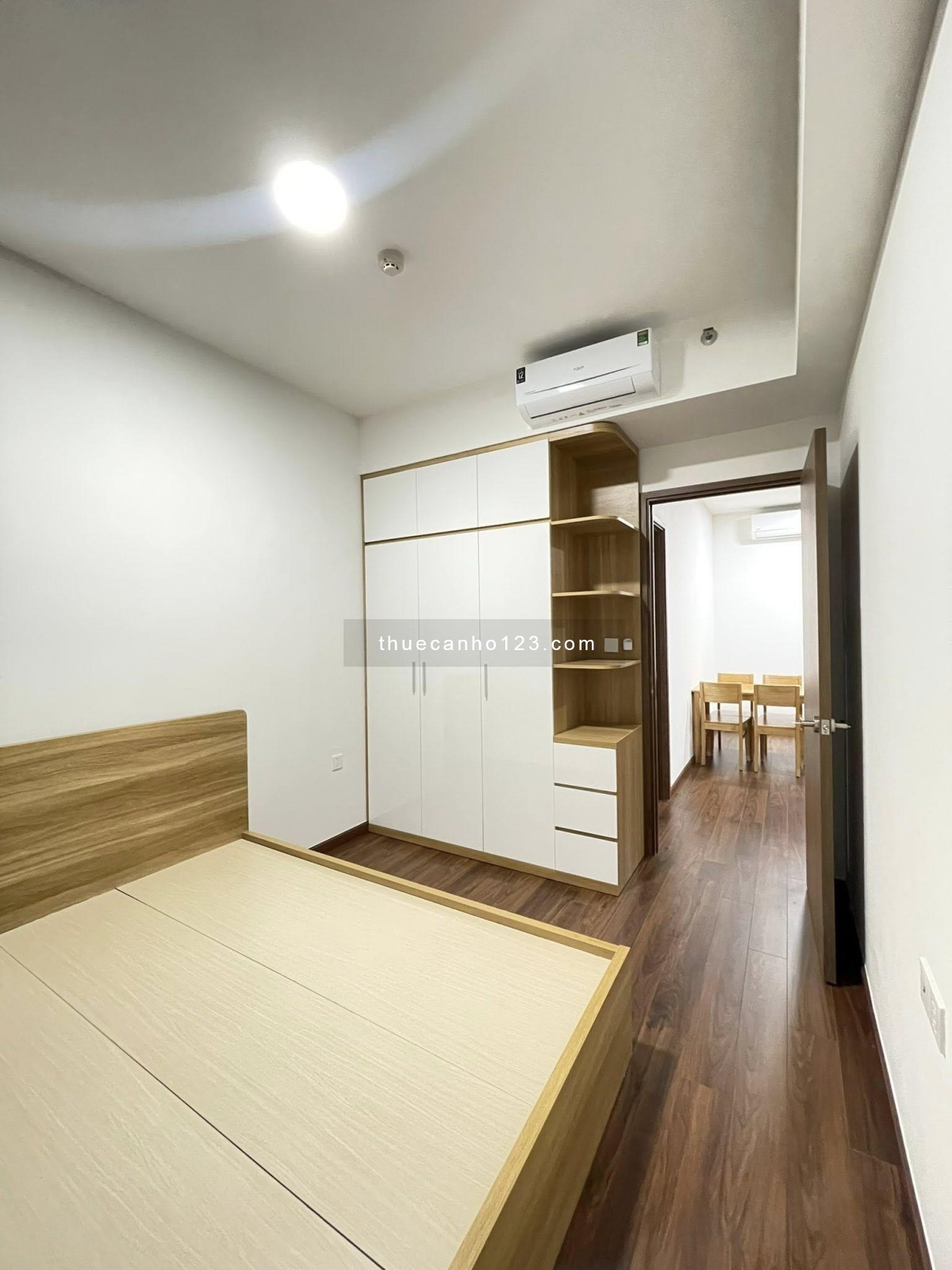 Căn hộ rộng 130m2 3p ngủ chỉ 15tr C/c Cộng Hòa Plaza, Tân Bình