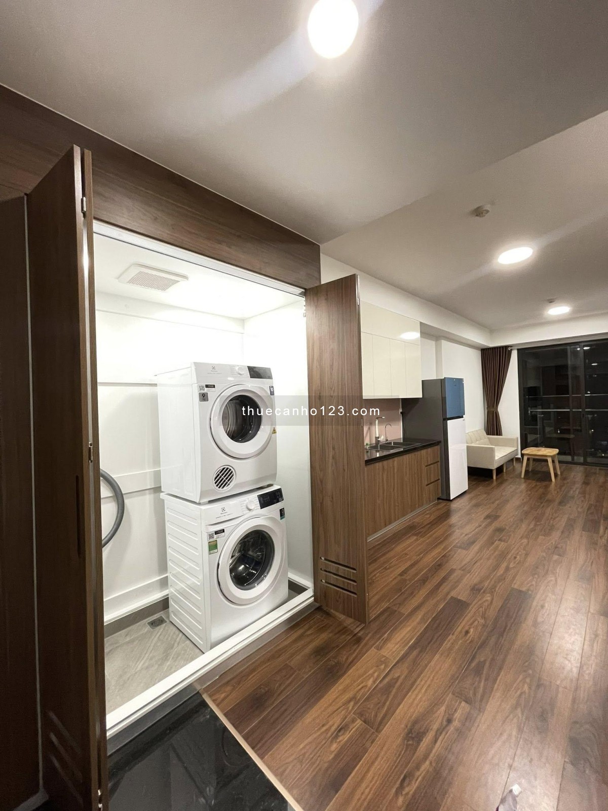Căn hộ rộng 130m2 3p ngủ chỉ 15tr C/c Cộng Hòa Plaza, Tân Bình