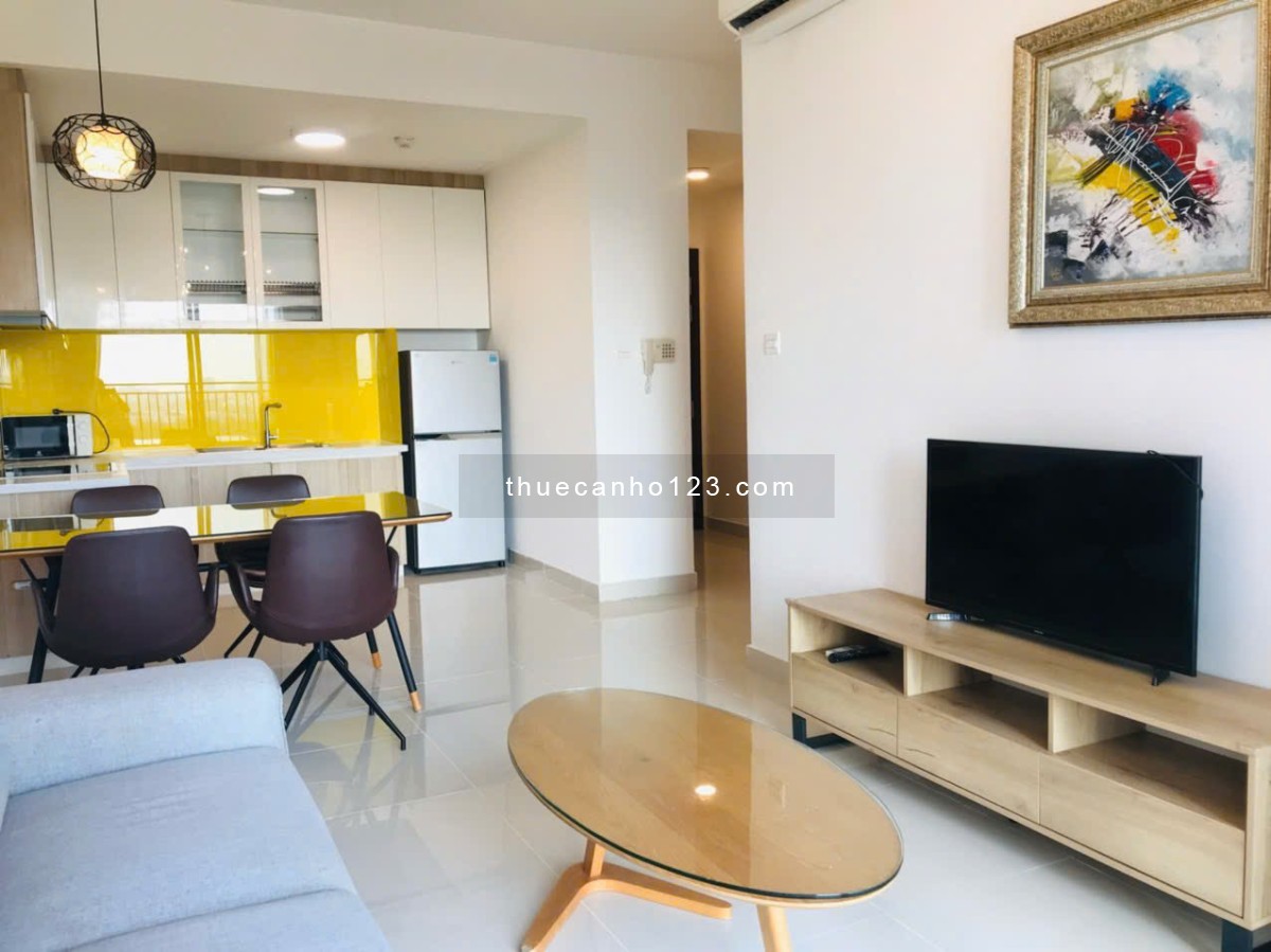 Căn đẹp hiếm, 2PN view sông mát mẻ, Nội thất đầy đủ, giá chỉ 17 Triệu, tại The Sun Avenue