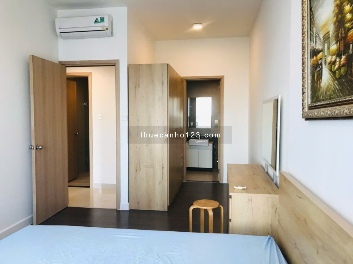 Căn đẹp hiếm, 2PN view sông mát mẻ, Nội thất đầy đủ, giá chỉ 17 Triệu, tại The Sun Avenue