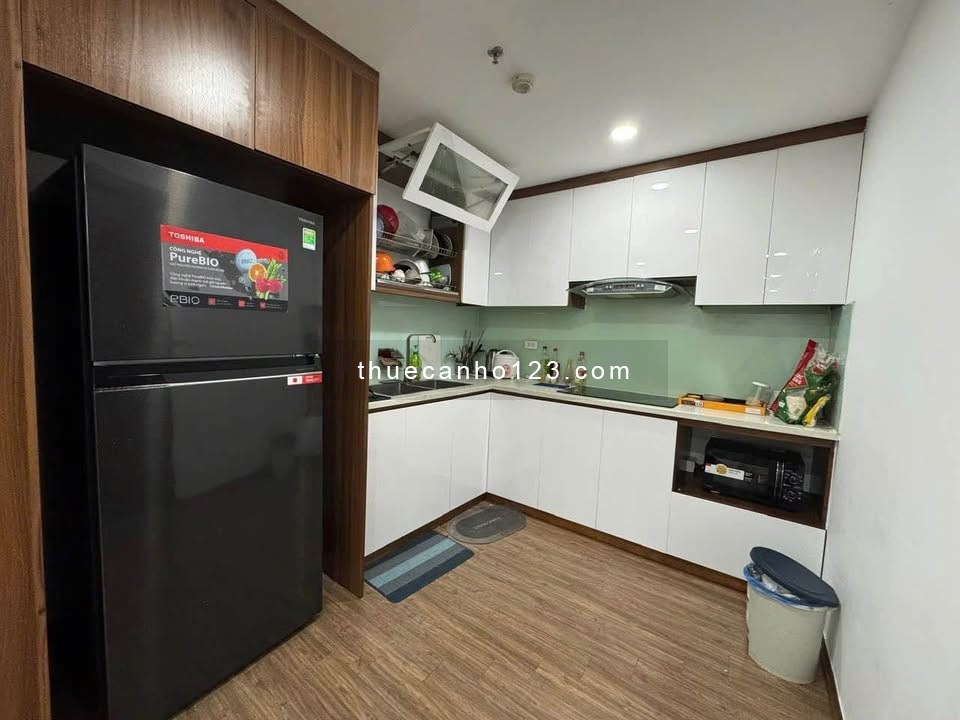 Cho thuê CC Royal Park – căn hộ 3PN/3VS, full nội thất