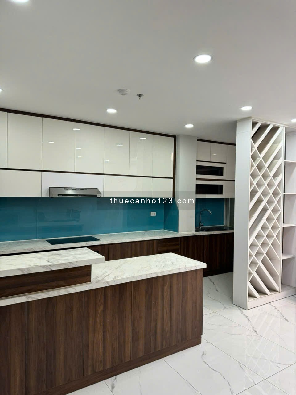 Cho thuê Petroland Q2 Số 65 Mai Chí Thọ Q2 (105m, 2pn giá 15tr) ban công lớn nhà mới đẹp - Ảnh 1