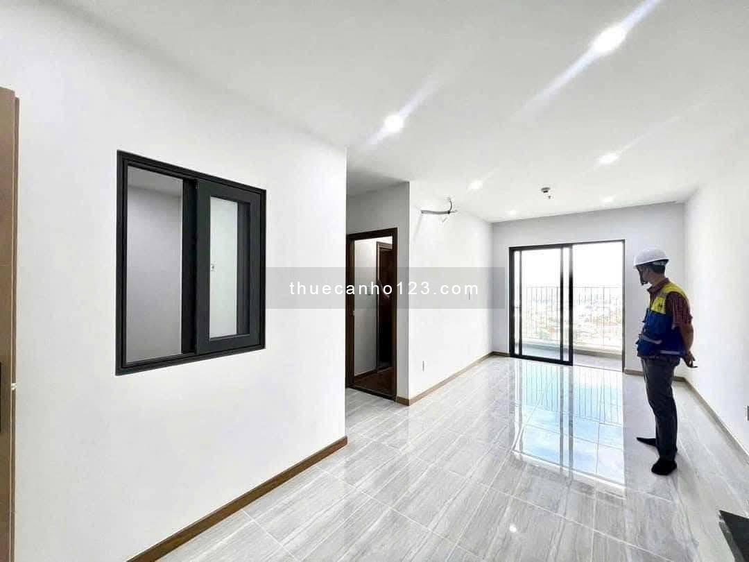 Chính chủ cho thuê căn 2PN (54m2) tầng 15. View hồ bơi. Có nội thất (Tin thật, không đăng giá ảo)