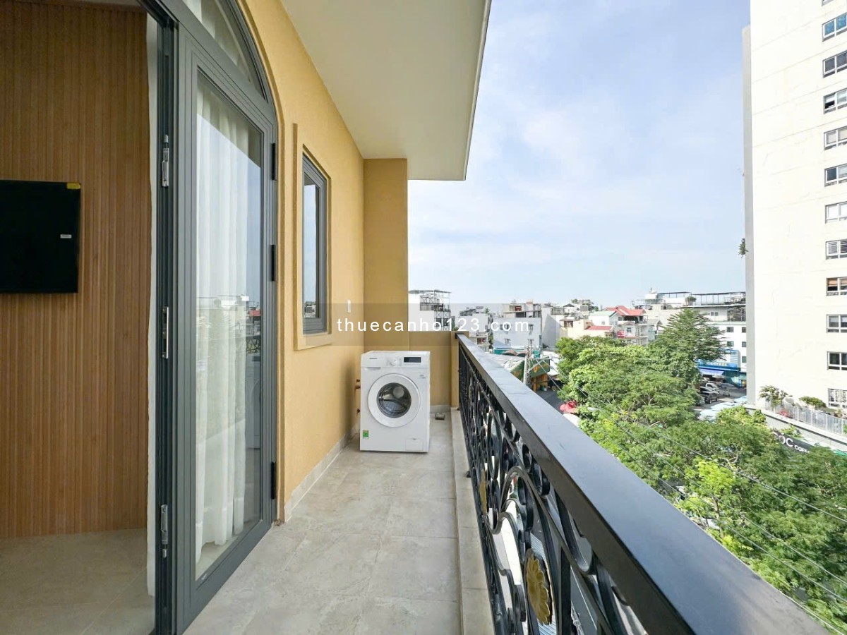 Căn hộ 1 phòng ngủ – Tách bếp – Ban công – Full nội thất mới xây ngay sân bay Tân Sơn Nhất