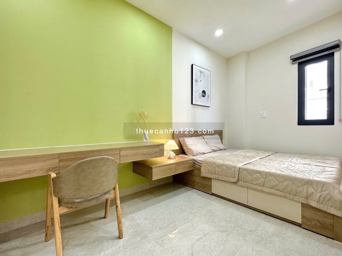 Căn hộ 1 phòng ngủ – Tách bếp – Ban công – Full nội thất mới xây ngay sân bay Tân Sơn Nhất