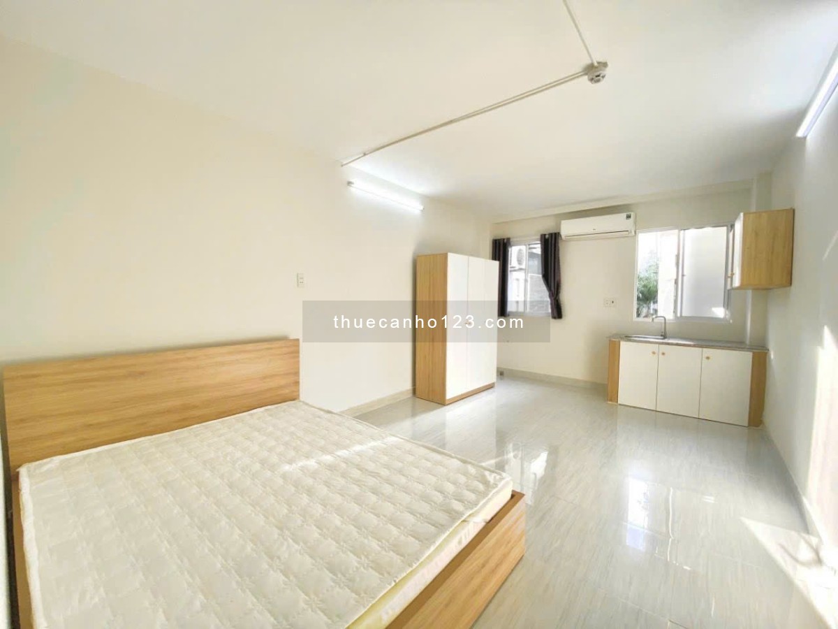 Cho thuê Studio cửa sổ Q4 - gần ngay Đh Luật, Đh Nguyễn Tất Thành, cầu Kênh Tẻ, cầu Tân Thuận,… - Ảnh 1