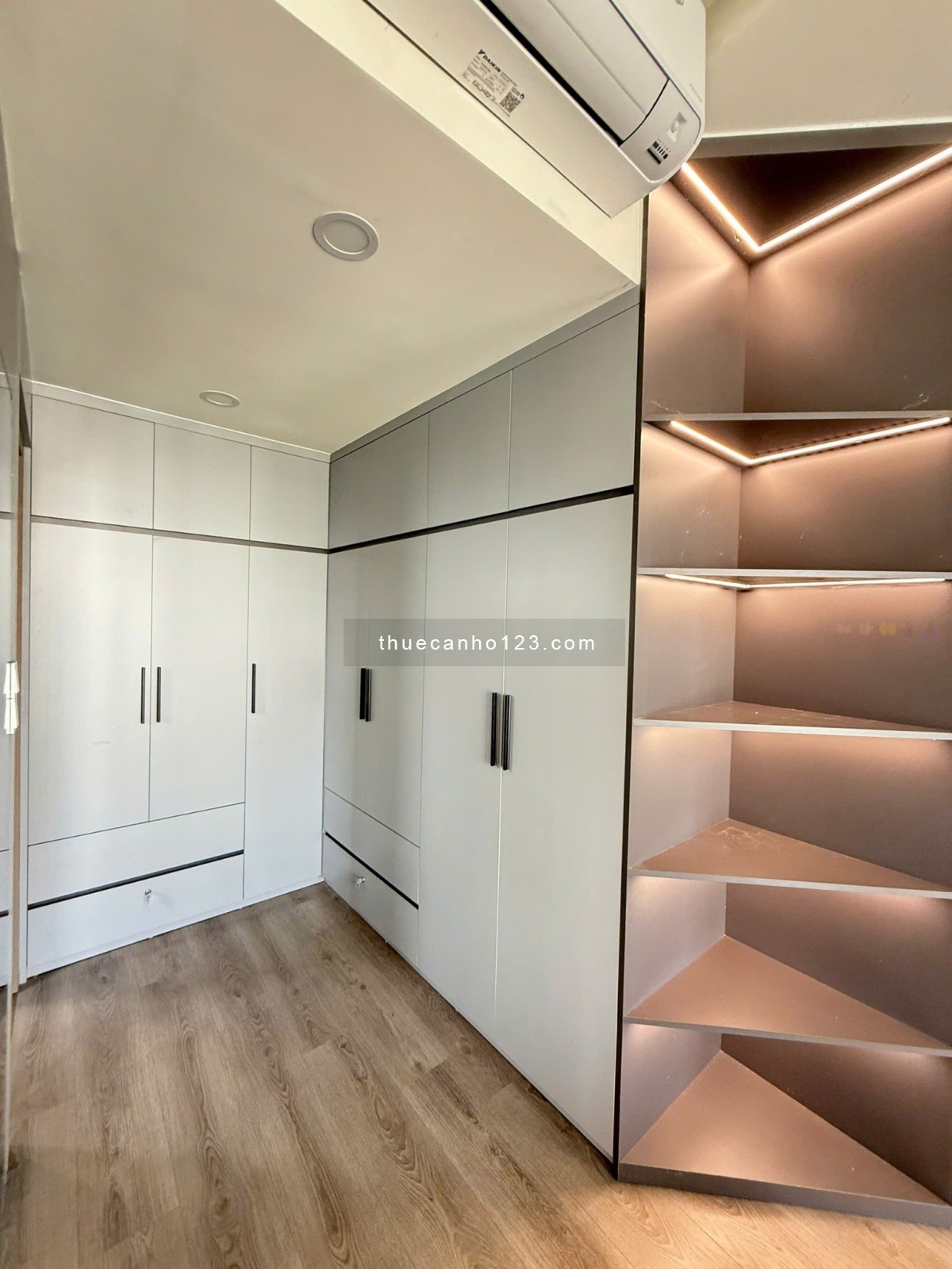 Diamond Alnata – Siêu phẩm 3PN | Full nội thất – View Đại lộ Gamuda - Ảnh 2