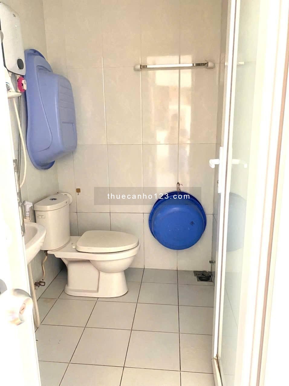 Căn 2p ngủ Chung cư Kim Tâm Hải, Trường Chinh, Q12 có ban công, NT giá 8tr - Ảnh 1